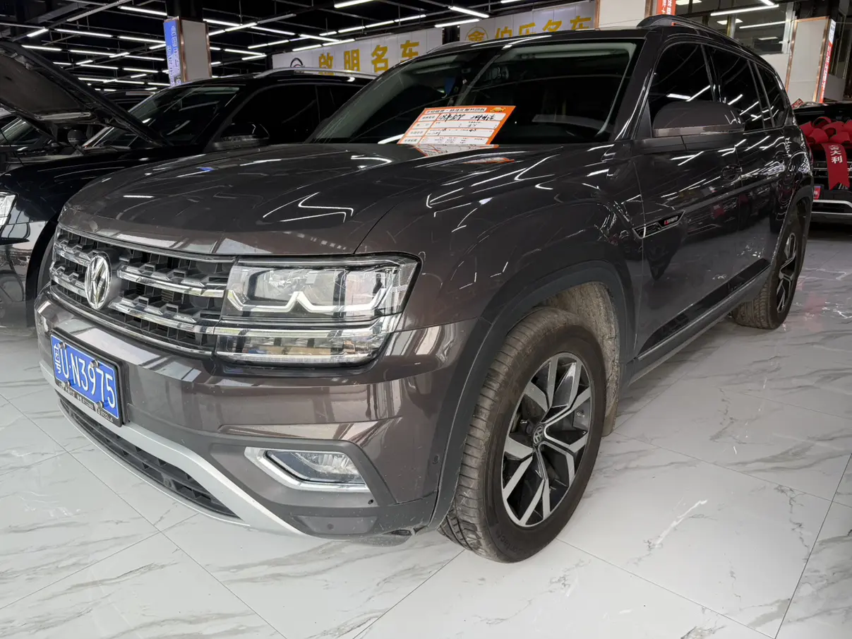 Volkswagen Teramont I