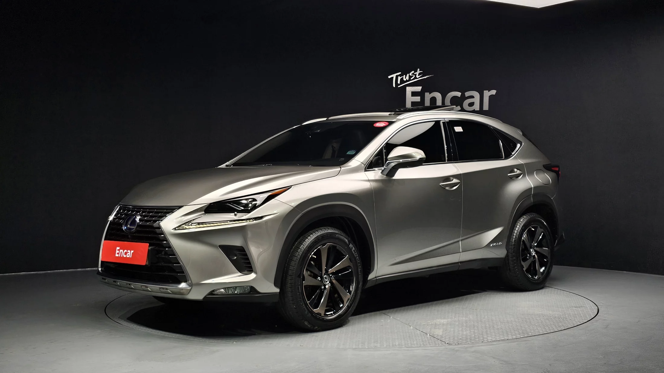 Lexus NX I Рестайлинг