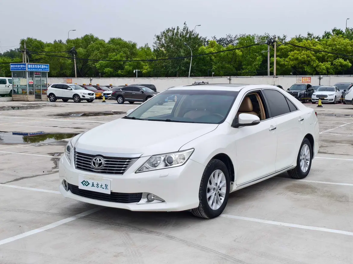 Toyota Camry VII (XV50)