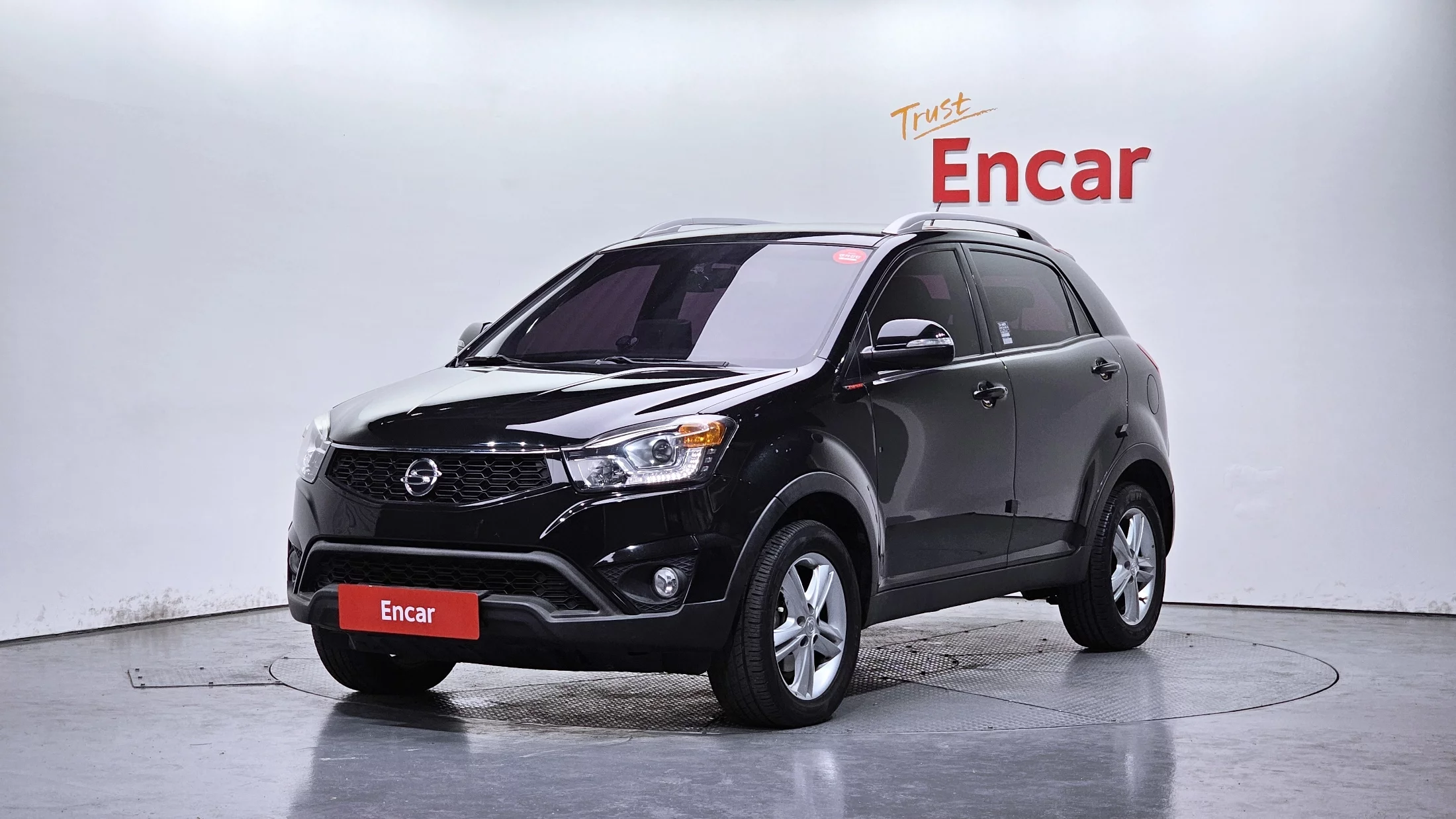 Ssangyong Korando 2.0 Cvt 2Wd Deluxe 2.0 CVT 2WD 2014