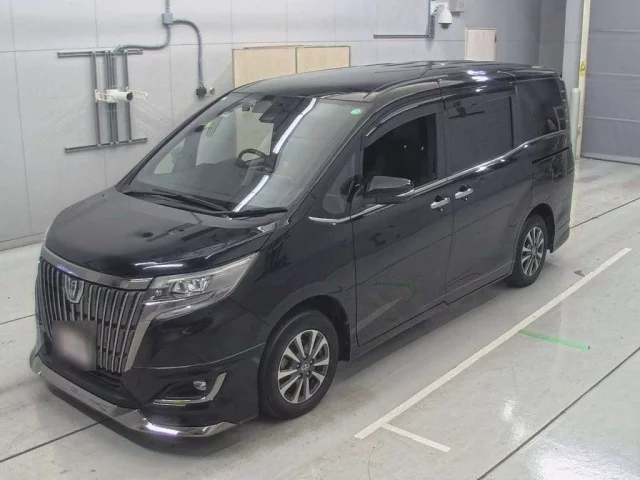 Toyota Esquire I Рестайлинг