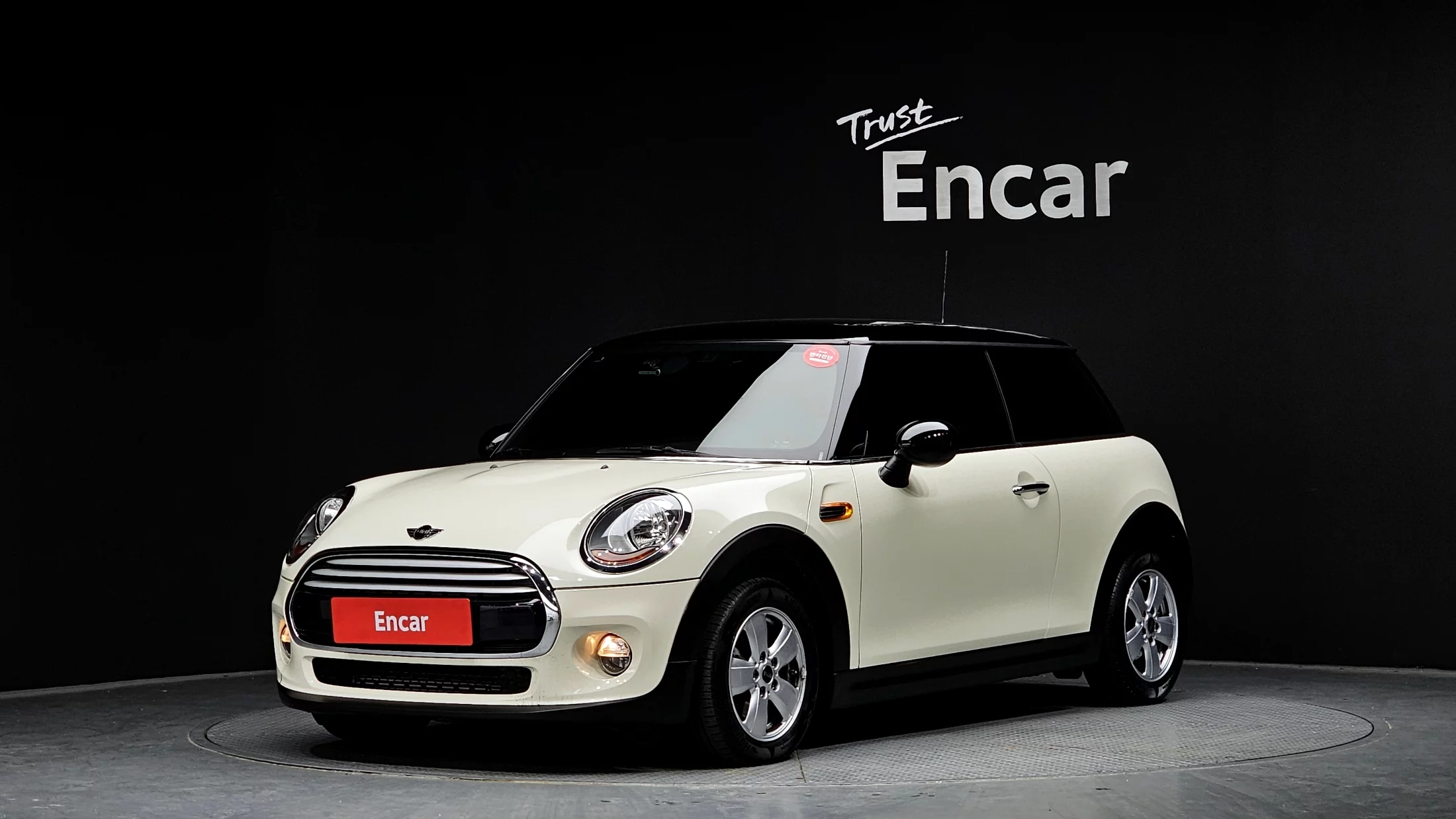 Mini Hatch 2014