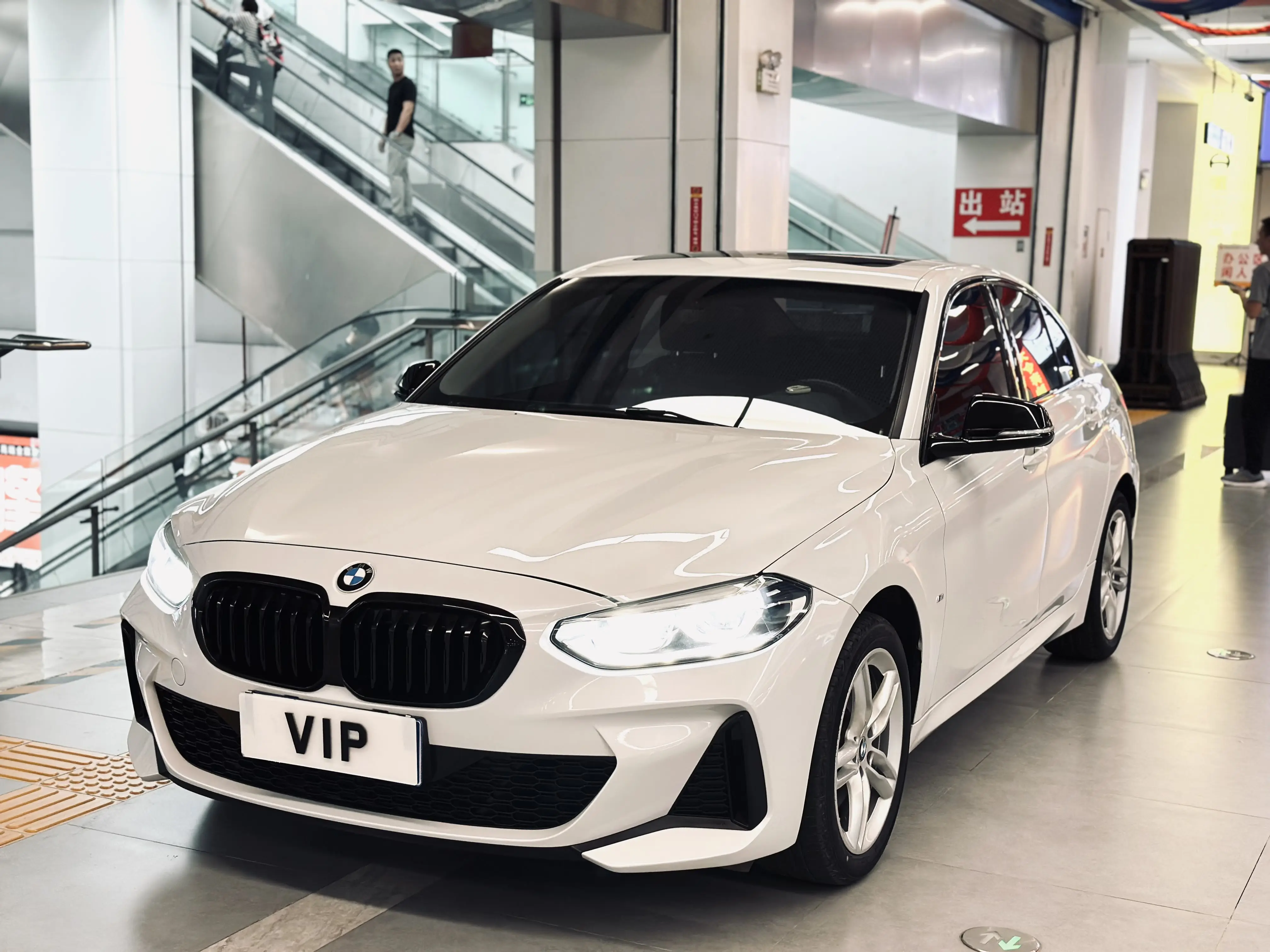 BMW 1 серии III (F40)