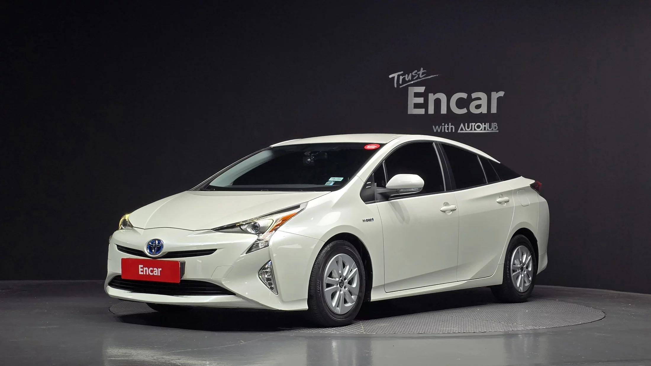 Toyota Prius IV (XW50)