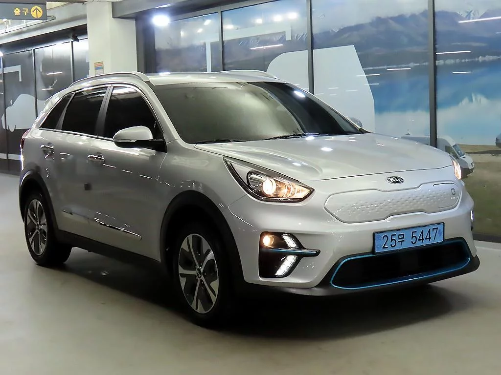 Kia Niro I Рестайлинг