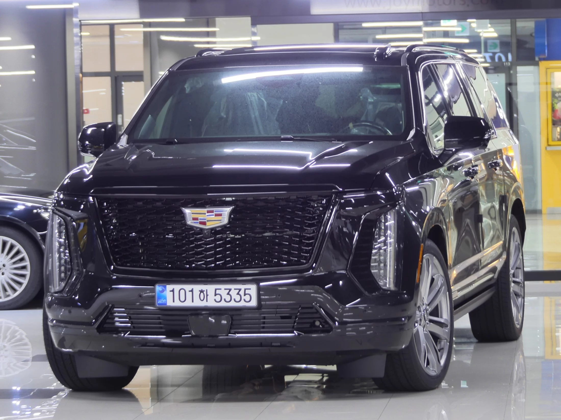 Cadillac Escalade 6.2 Esv Esv Sports Platinum 2025