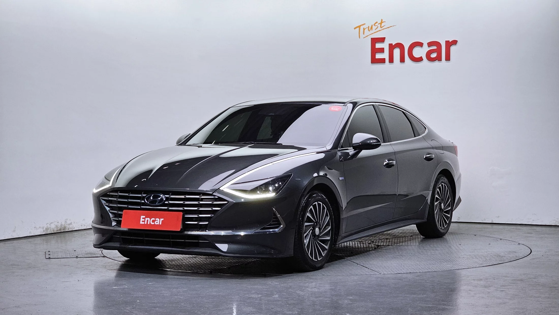 Hyundai Sonata Premium Family, Гибрид 2019