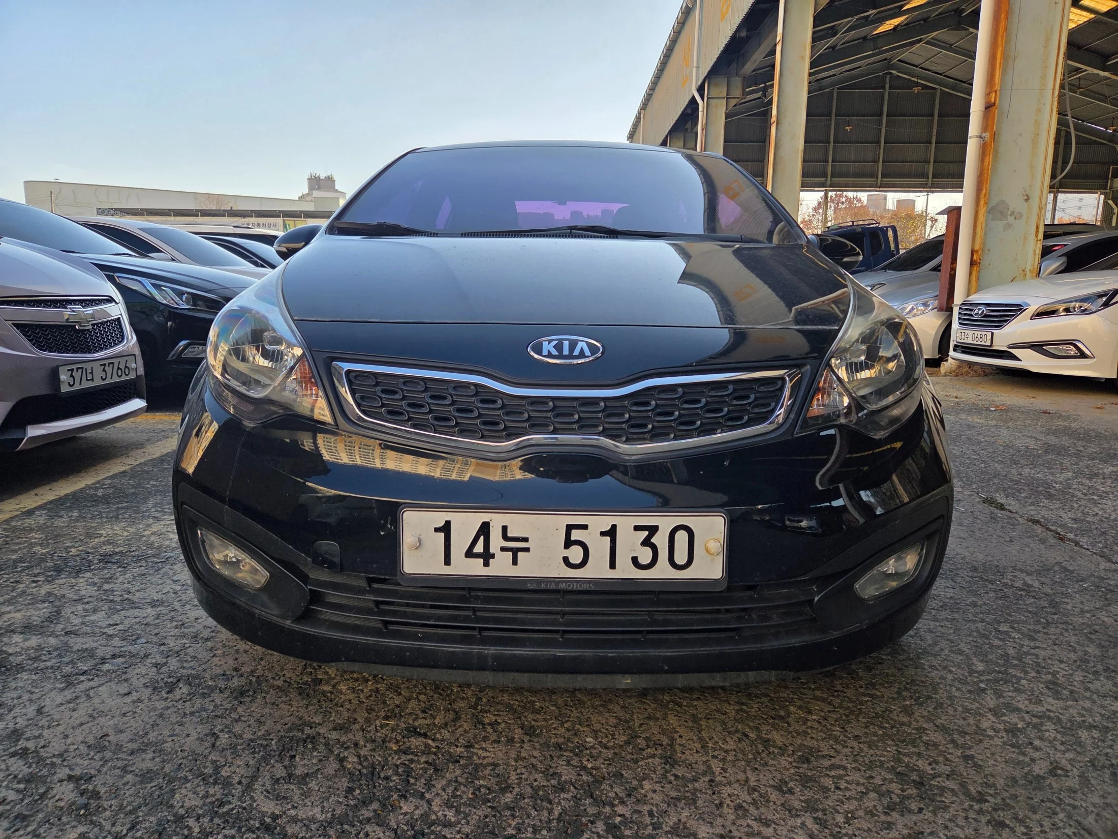 Kia Pride 1.6 Gdi Sedan Prestige 1.6 GDI Sedan 2012