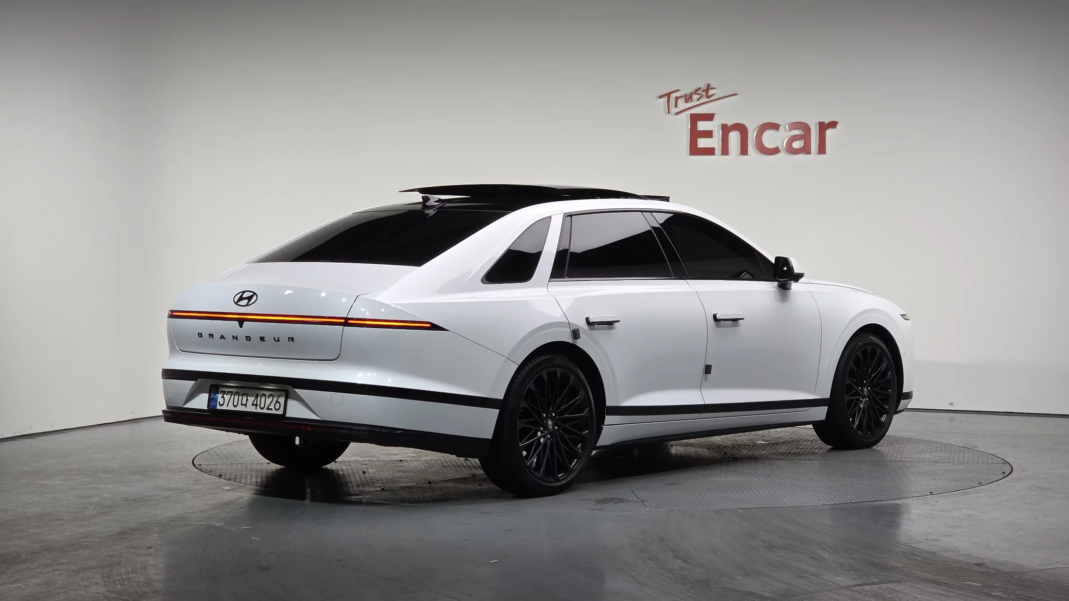 Hyundai Grandeur 2,5 Gasoline 2Wd Calligraphy 2022