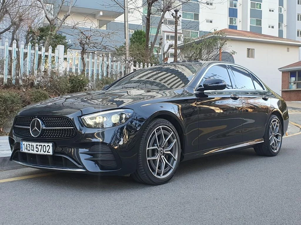 Mercedes-Benz E-Class E220D 4Matic Amg Line E220d 4MATIC AMG Line 2020