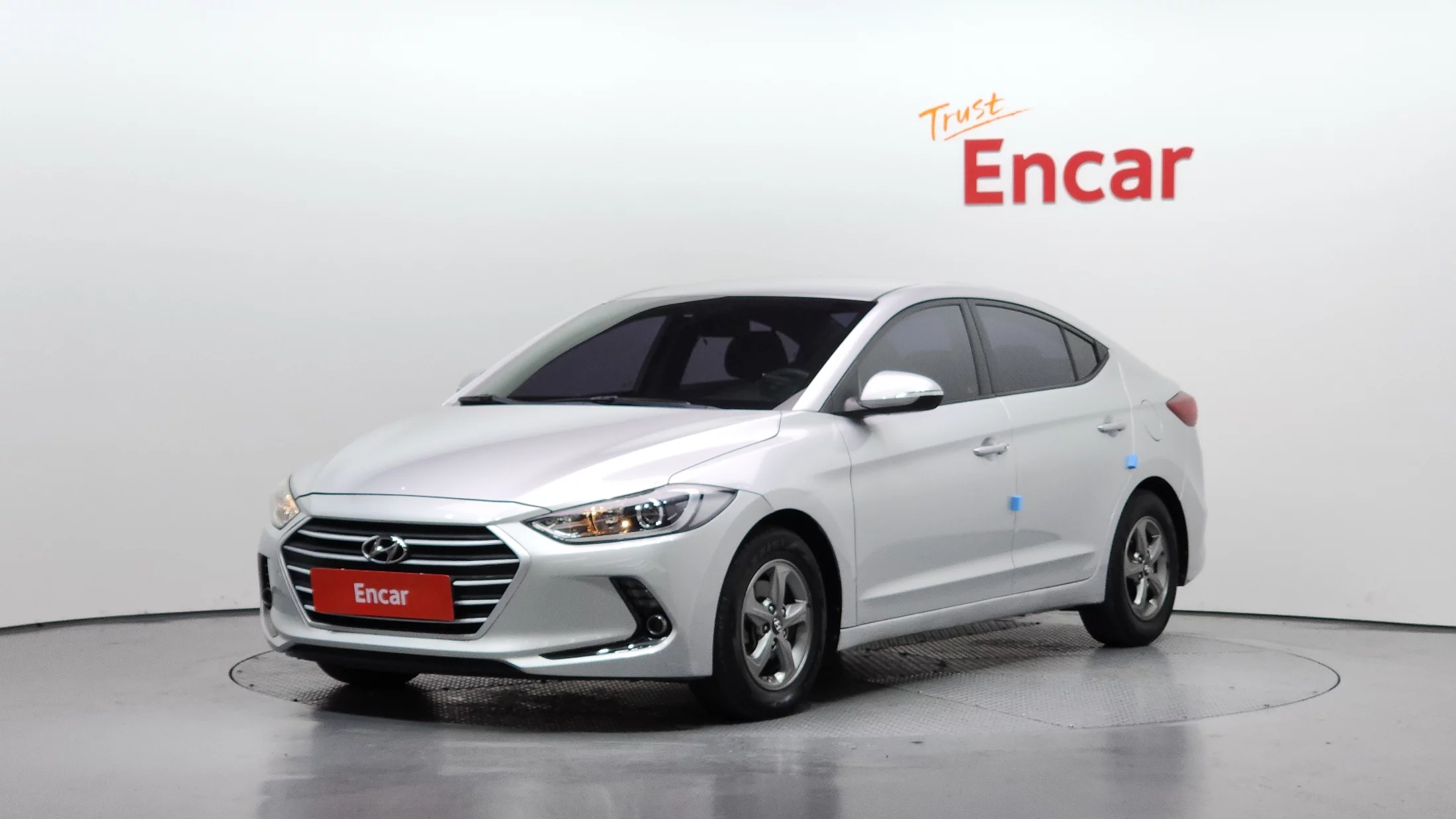 Hyundai Avante (Хендай Элантра) 1.6 Gdi Smart 1.6 GDI Smart 2015