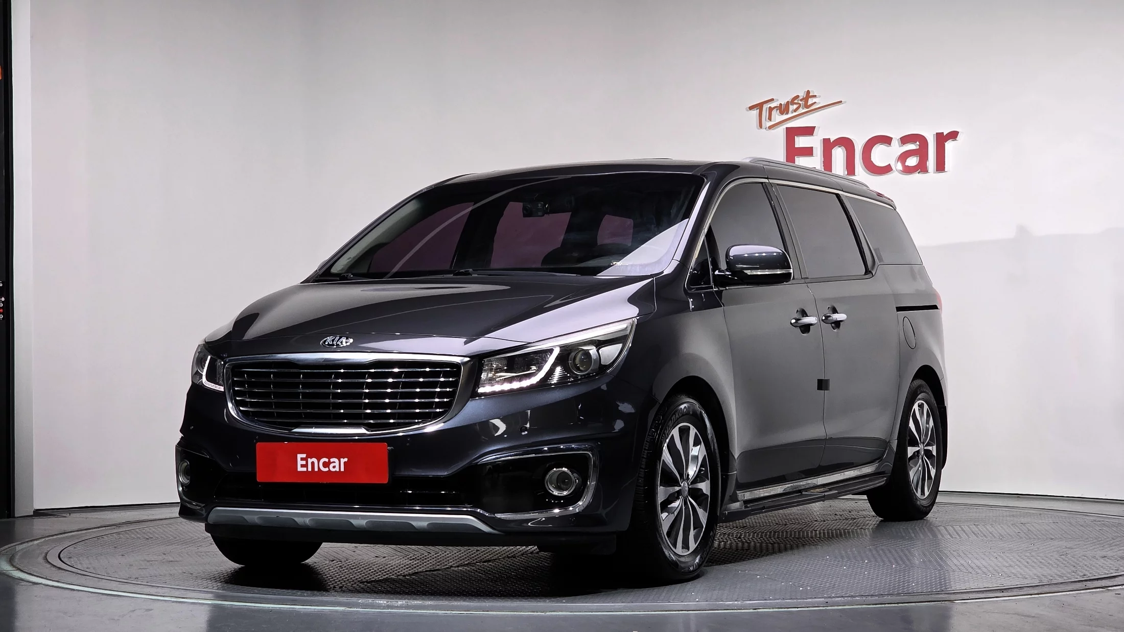 Kia Carnival 2015