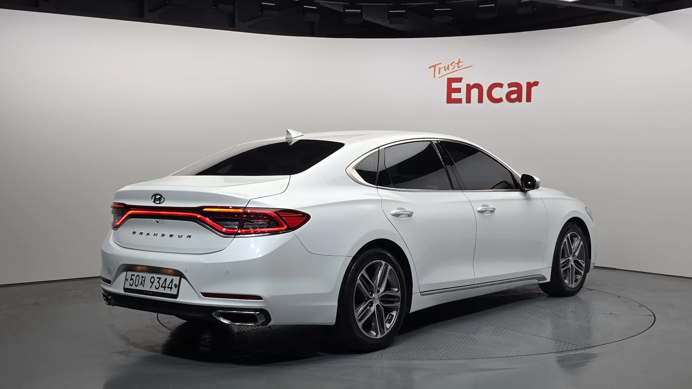 Hyundai Grandeur 2017
