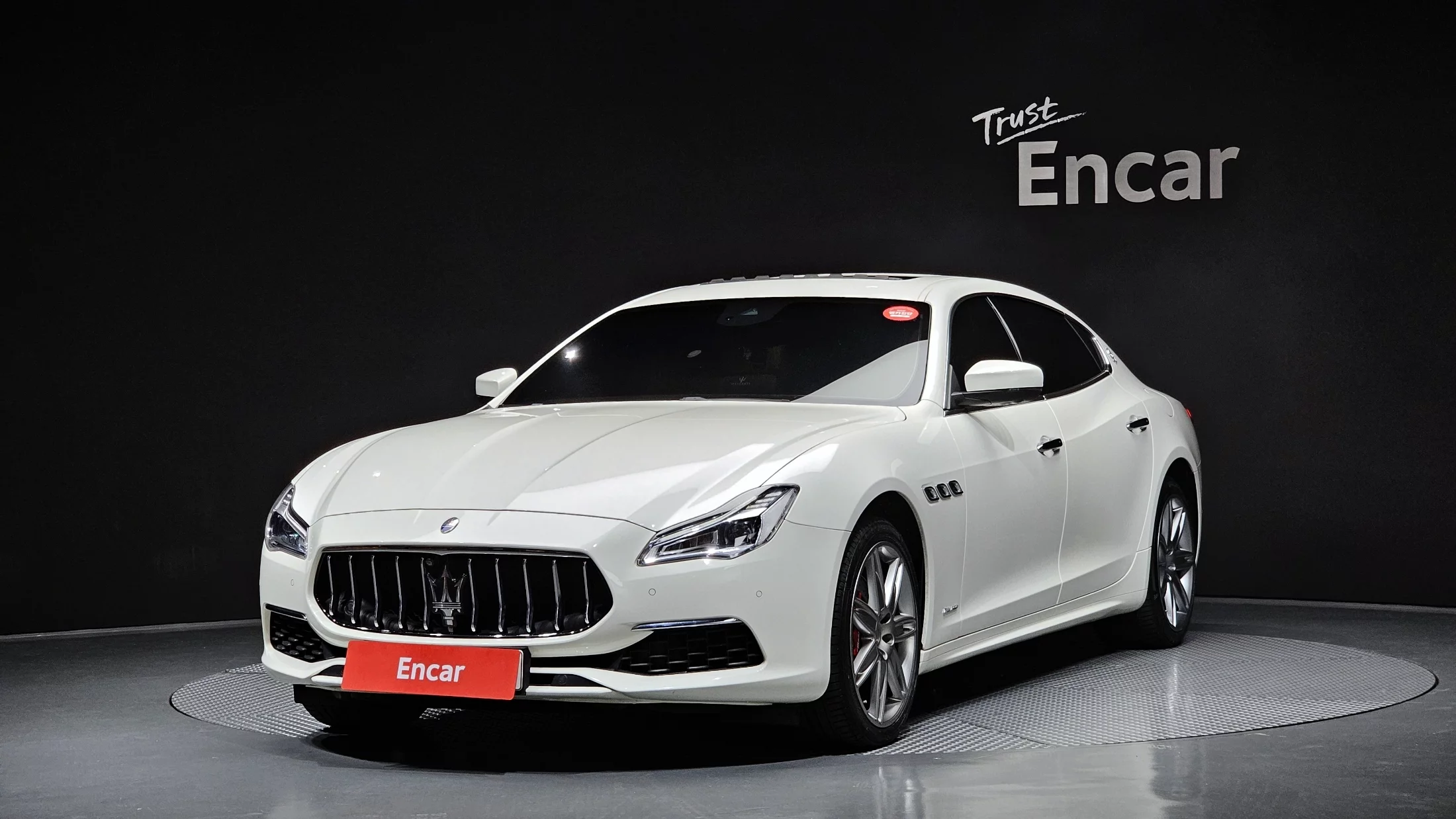 Maserati Quattroporte VI Рестайлинг