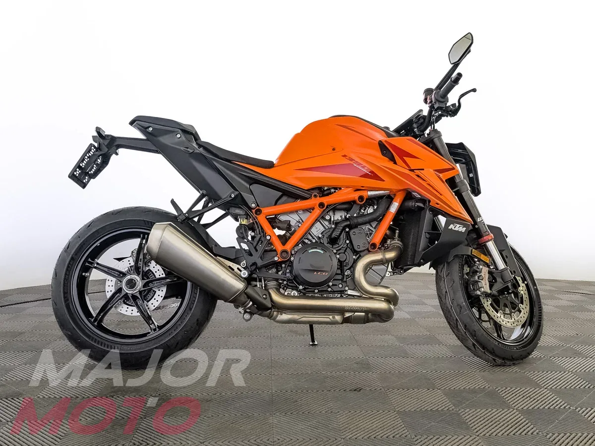 KTM 1390 Super Duke R