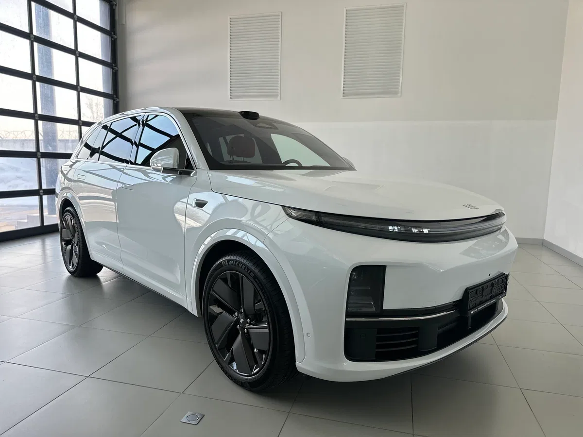 Li Auto (Lixiang) L7 52.3 kWh I Рестайлинг
