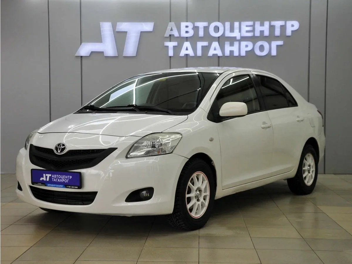 Toyota Yaris II