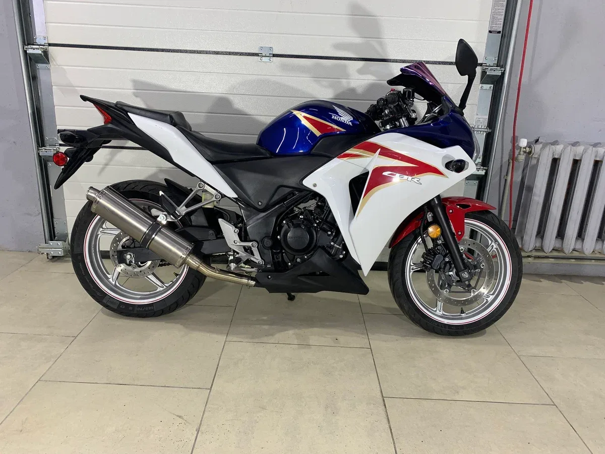 Honda CBR 250R