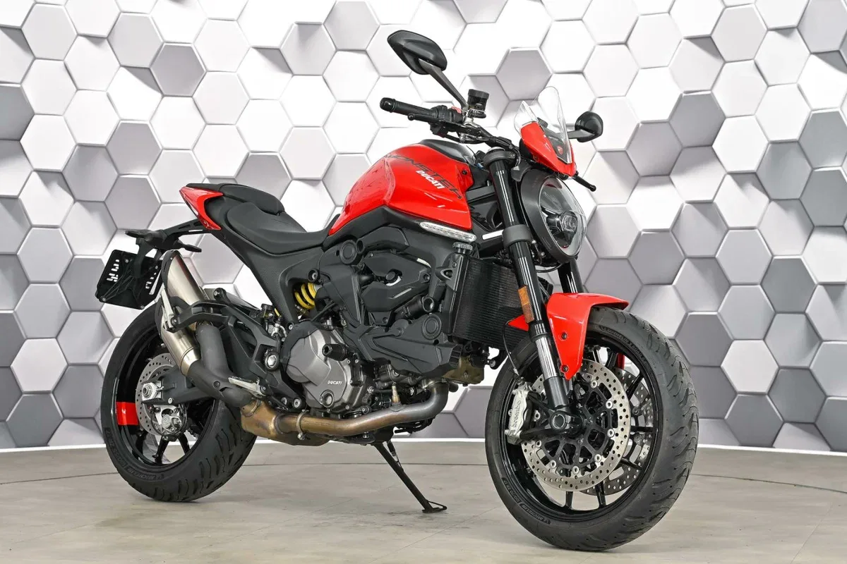 Ducati Monster 937