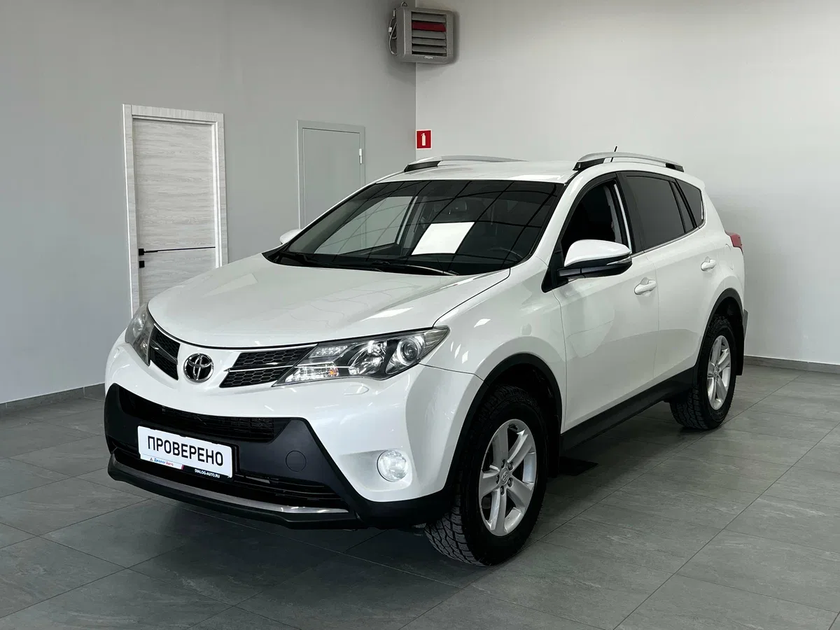 Toyota RAV4 IV (XA40)